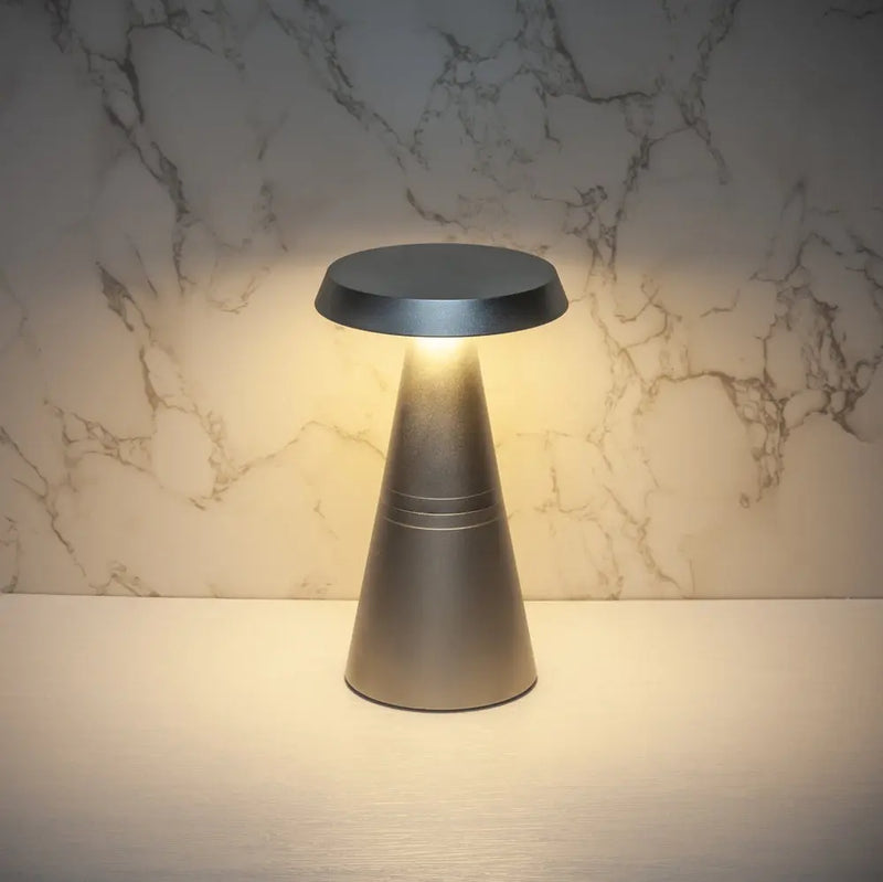 Filini Cone metal table lamp, silver - DesertRiver.shop